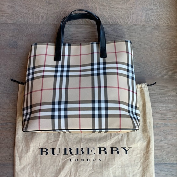 Burberry Handbags - Authentic Burberry Nova Check Tote